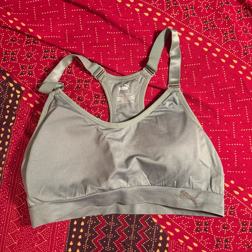 NWOT Puma Women's Silver Sports Bra size Large